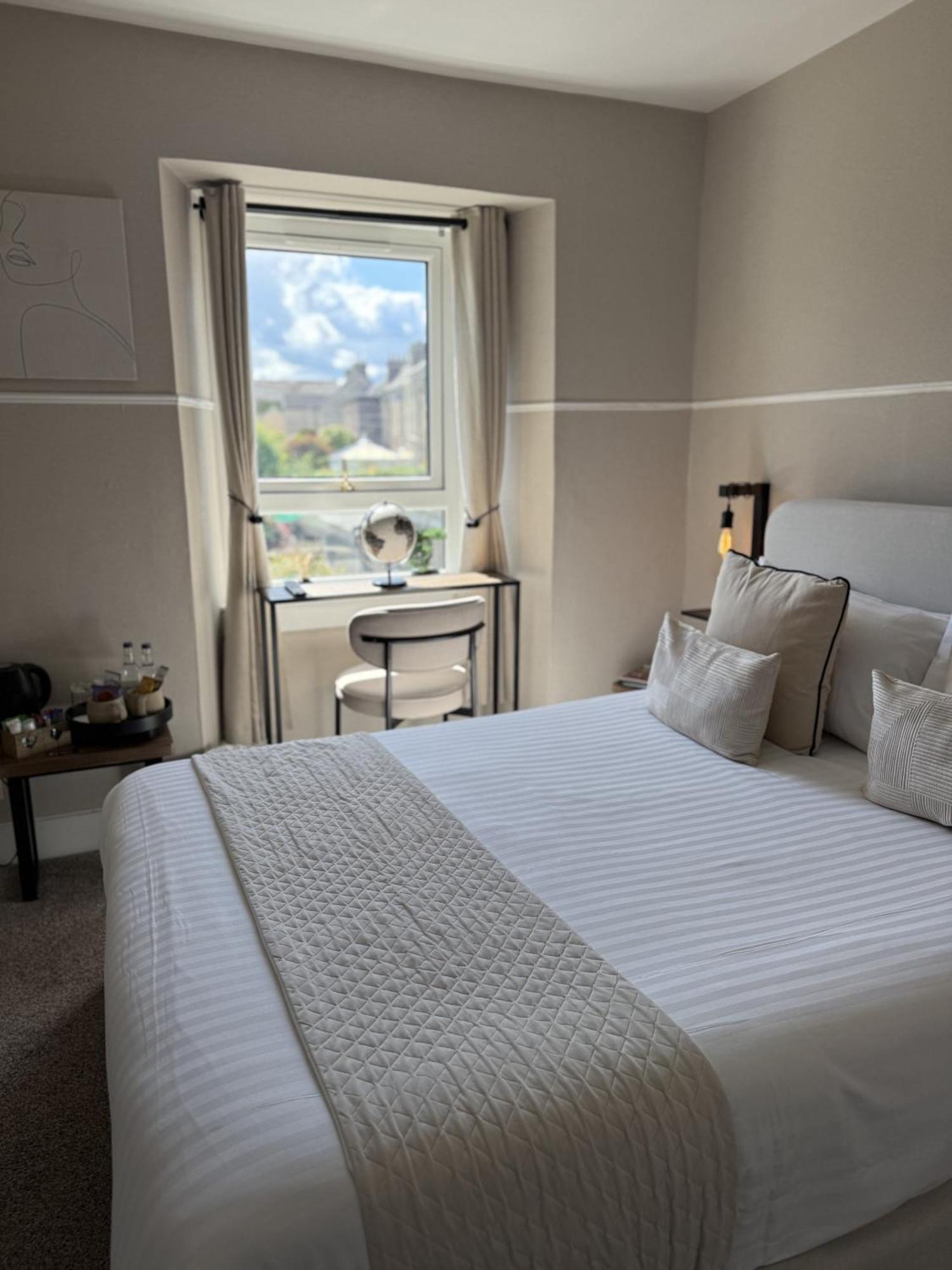 The Glendevon Hotel Auchterarder Habitación foto